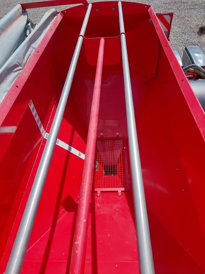 Einzelkornsägerät of the type Horsch Maestro 12 CC, Gebrauchtmaschine in Hammel (Picture 14)