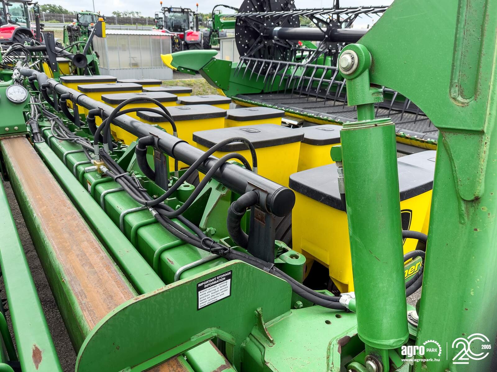 Einzelkornsägerät типа John Deere 1770NT MaxEmerge XP 16 row seeder, foldable, with Computer-Trak 350 control unit, Gebrauchtmaschine в Csengele (Фотография 19)