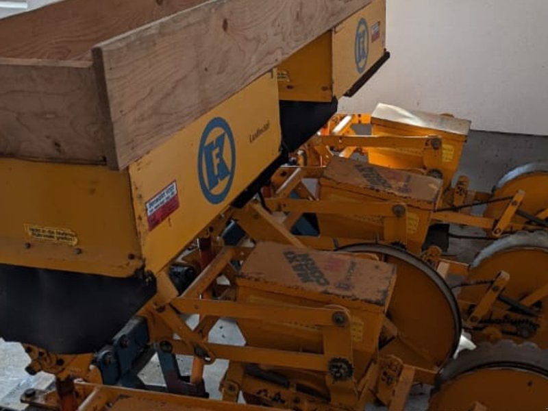 Einzelkornsägerät typu Kleine Maxicorn, Gebrauchtmaschine v Assens