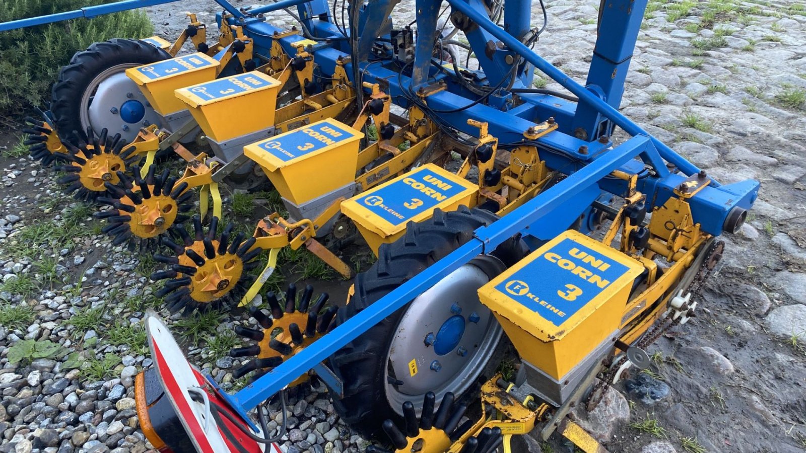 Einzelkornsägerät of the type Kleine Unicorn 3, 12 rækket. Velholdt maskine, Gebrauchtmaschine in øster ulslev (Picture 4)