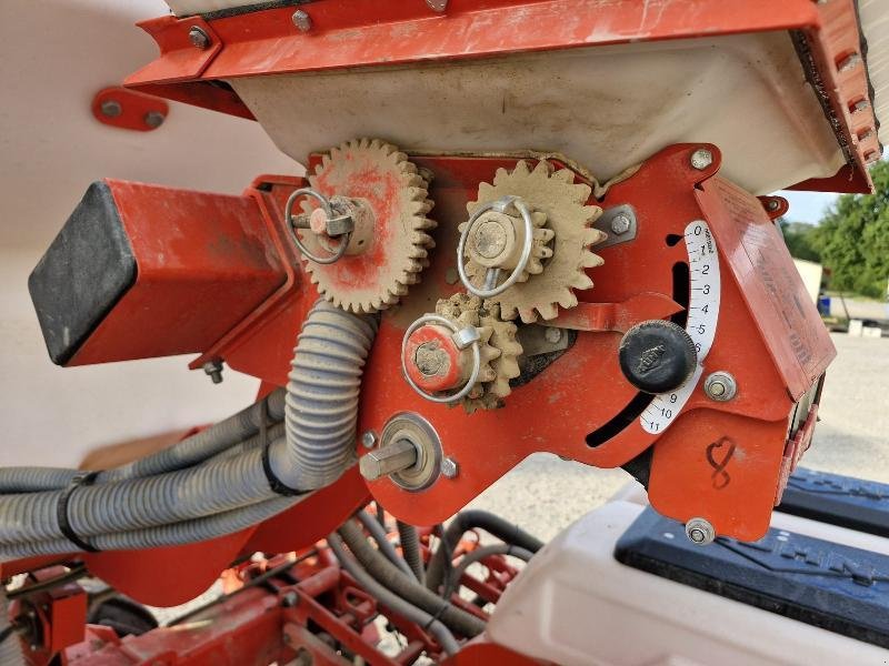 Einzelkornsägerät tipa Kuhn Chassis Simple Telescopique, Gebrauchtmaschine u BRAY en Val (Slika 10)