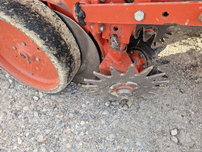 Einzelkornsägerät tipa Kuhn Chassis Simple Telescopique, Gebrauchtmaschine u BRAY en Val (Slika 11)