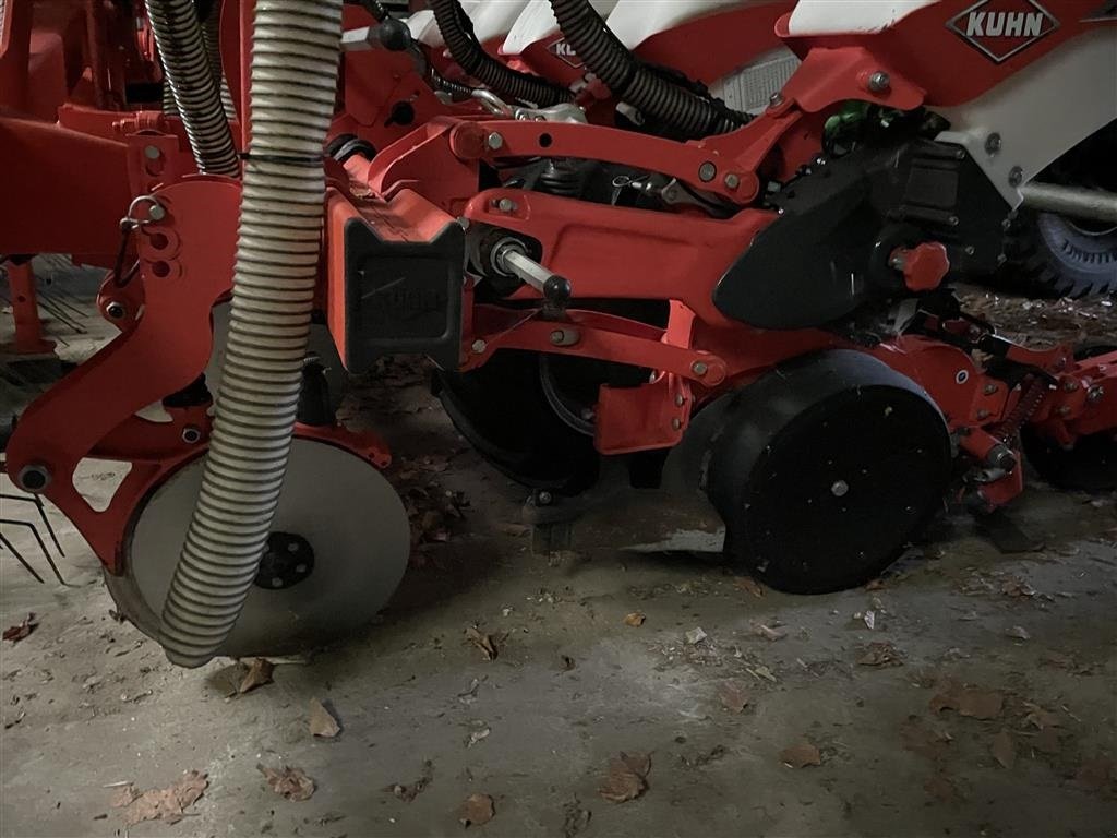 Einzelkornsägerät typu Kuhn Manager MAXIMA 3 INKL FRONT TANK TF1512 VELHOLDT, Gebrauchtmaschine w Ribe (Zdjęcie 5)