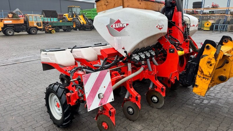 Einzelkornsägerät del tipo Kuhn Maxima 2 8-reihig starr 45 cm Raps/Mais, Gebrauchtmaschine In Neubrandenburg (Immagine 7)