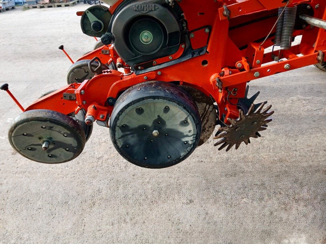 Einzelkornsägerät des Typs Kuhn Maxima 2 mit Rabe Königsadler / MC Agri, Gebrauchtmaschine in Liebenwalde (Bild 15)