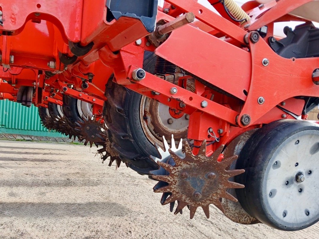 Einzelkornsägerät des Typs Kuhn Maxima 2 mit Rabe Königsadler / MC Agri, Gebrauchtmaschine in Liebenwalde (Bild 19)