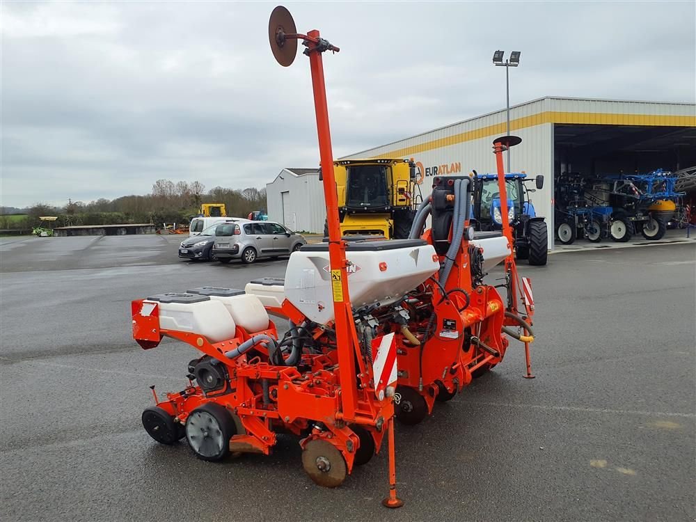 Einzelkornsägerät του τύπου Kuhn MAXIMA 2TS, Gebrauchtmaschine σε ANTIGNY (Φωτογραφία 1)