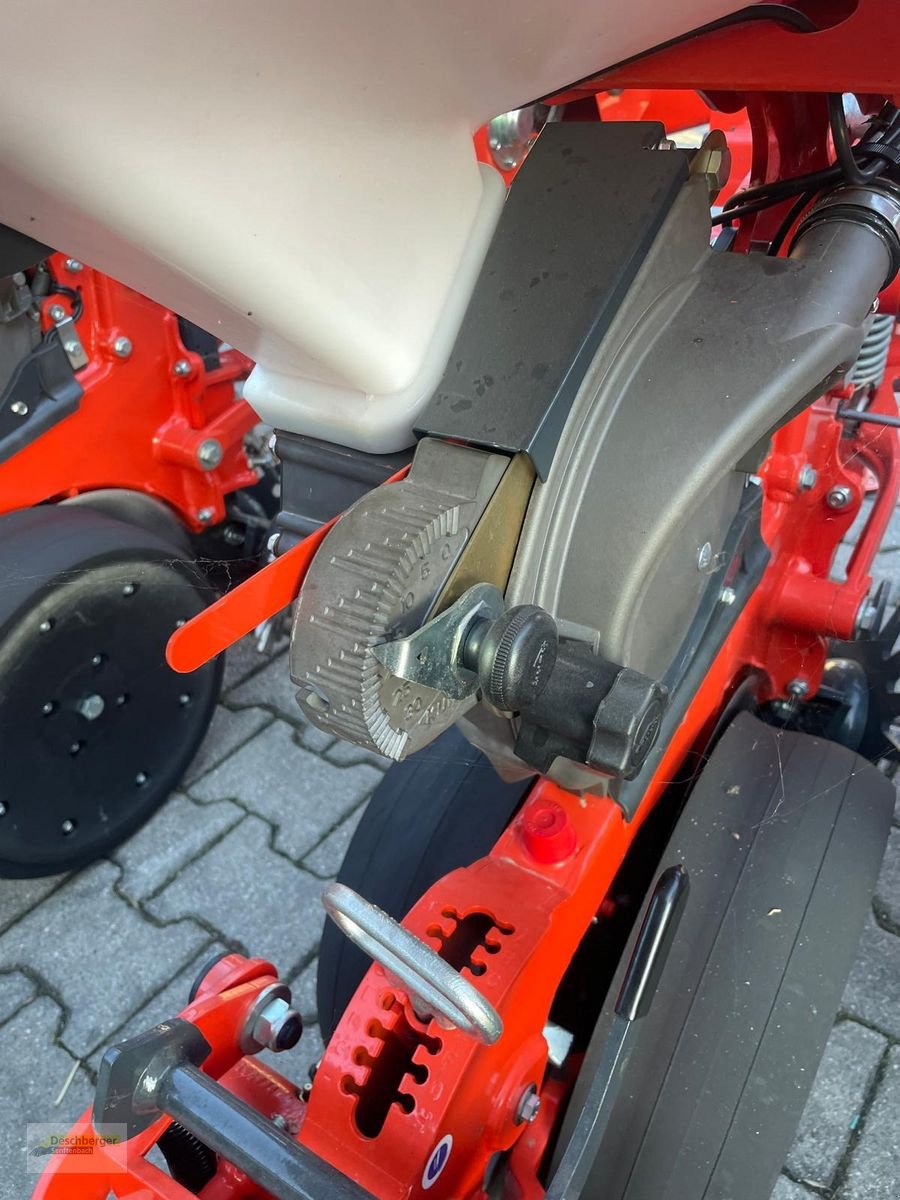 Einzelkornsägerät типа Kuhn Maxima 3 R - 8 reihig, Gebrauchtmaschine в Senftenbach (Фотография 15)