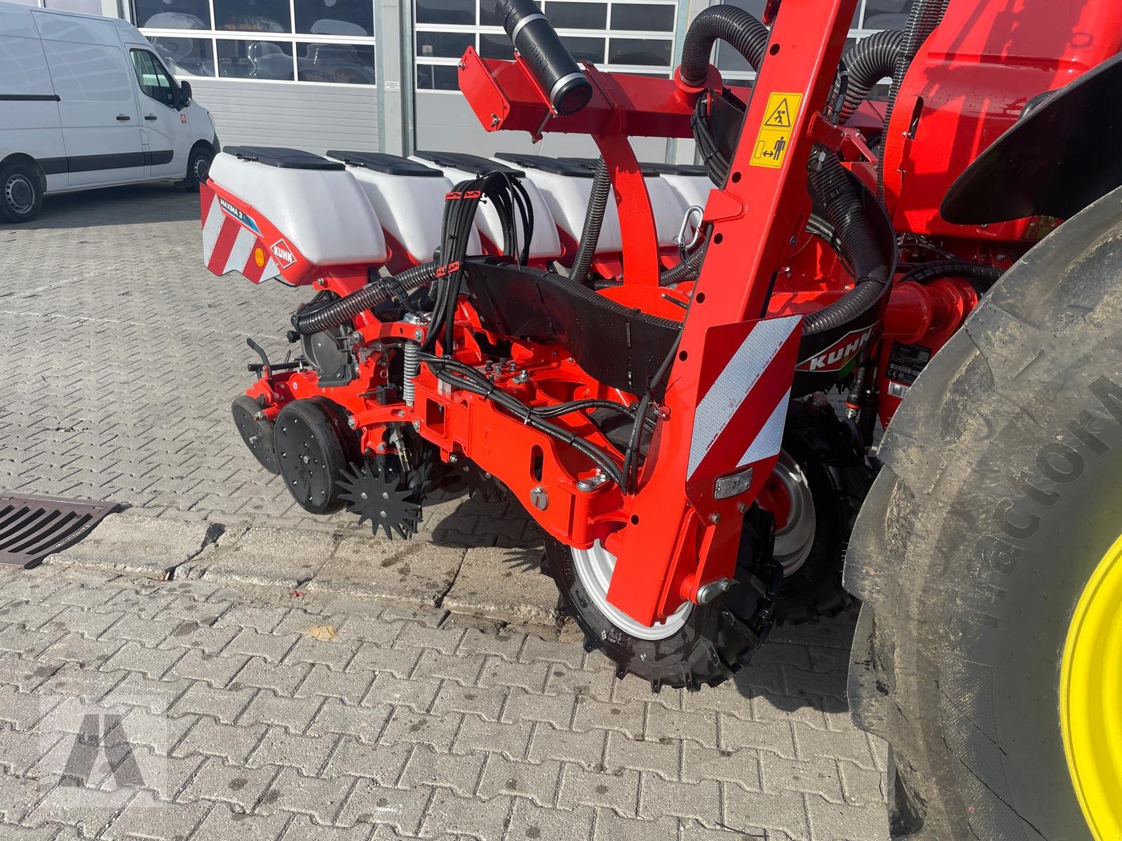 Einzelkornsägerät des Typs Kuhn Maxima 3 TIL e, Neumaschine in Eggenfelden (Bild 12)