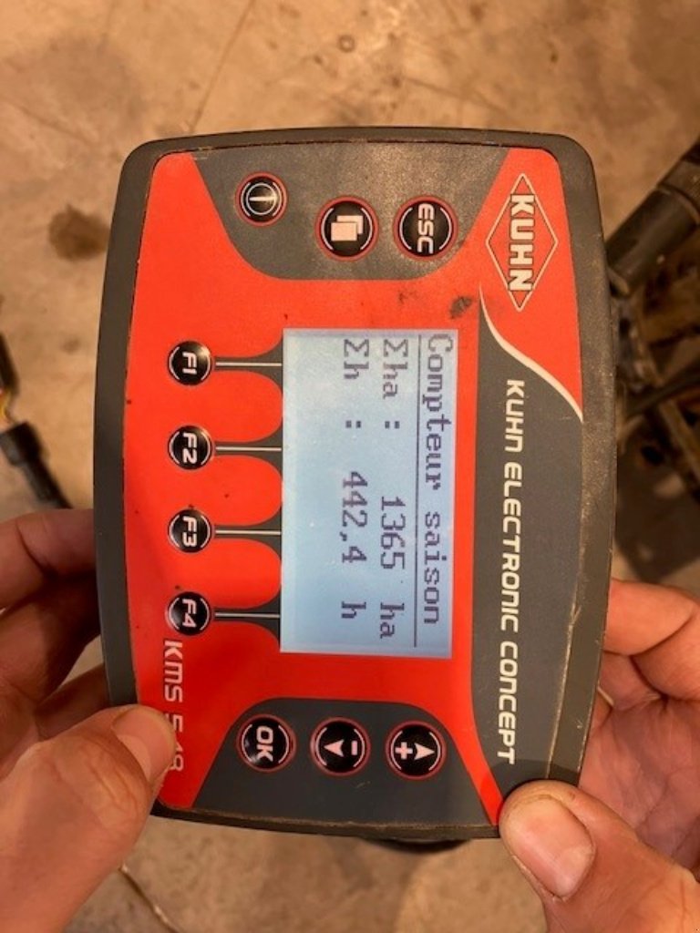 Einzelkornsägerät типа Kuhn MAXIMA 3 TS 6 RANGS FERTI, Gebrauchtmaschine в UZEMAIN (Фотография 6)