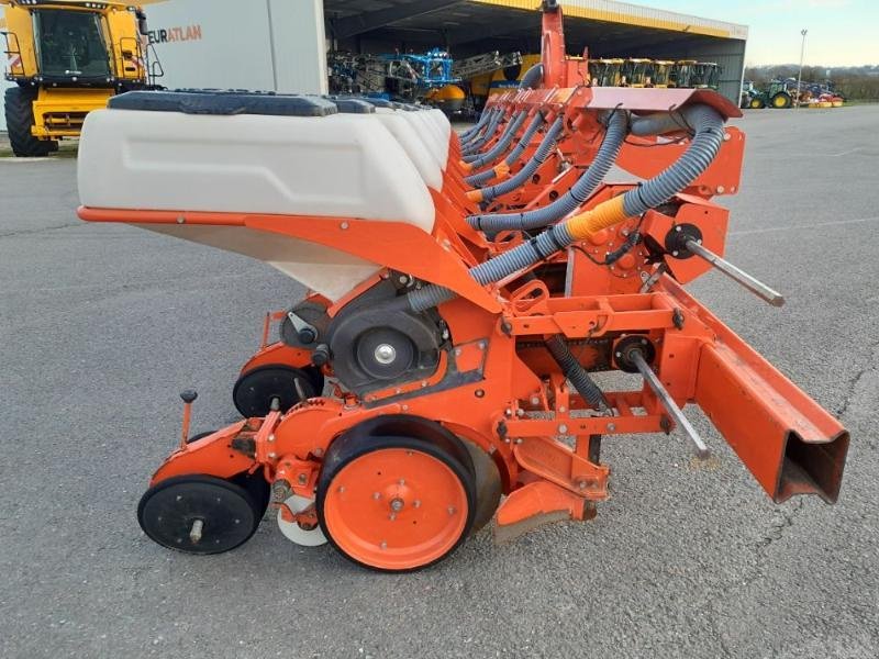 Einzelkornsägerät Türe ait Kuhn MAXIMA2, Gebrauchtmaschine içinde ANTIGNY (resim 5)