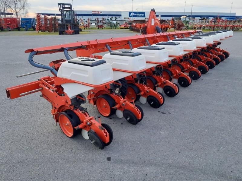 Einzelkornsägerät Türe ait Kuhn MAXIMA2, Gebrauchtmaschine içinde ANTIGNY (resim 4)