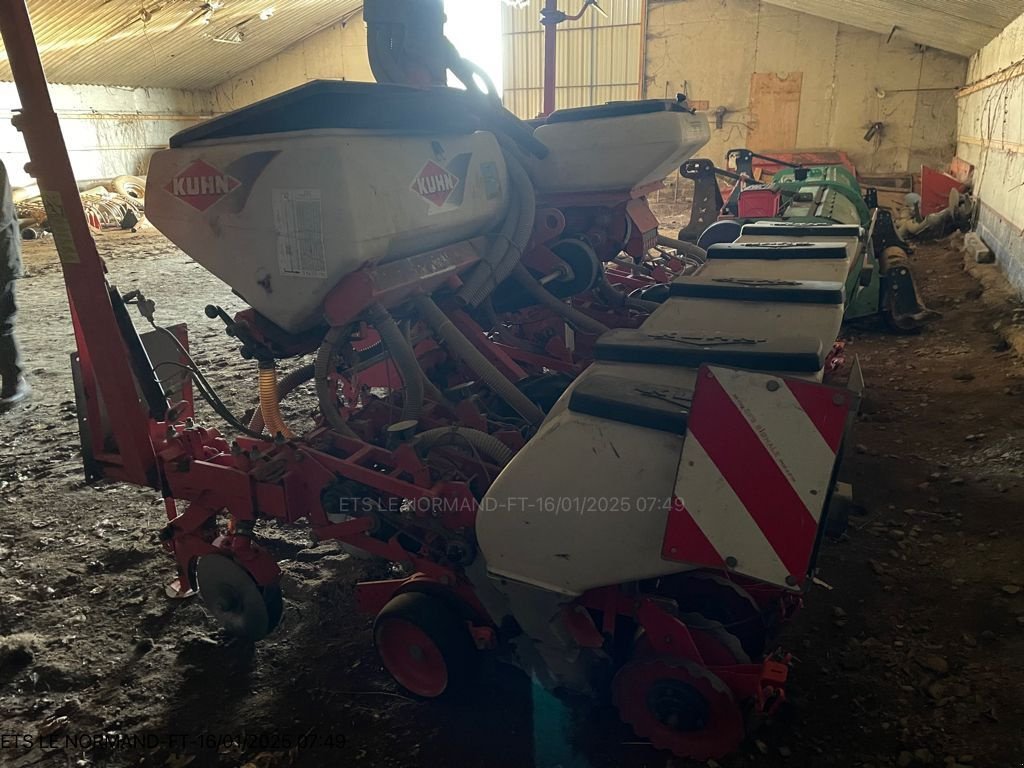 Einzelkornsägerät typu Kuhn PLANTER 3, Gebrauchtmaschine w MALESTROIT (Zdjęcie 5)