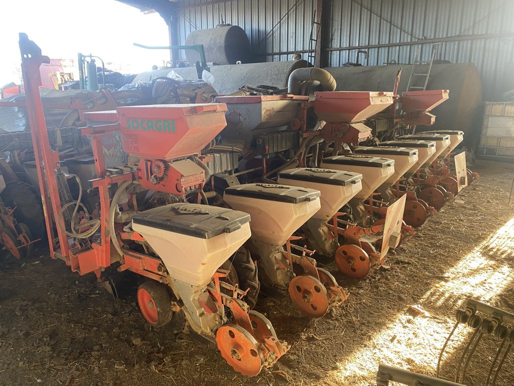 Einzelkornsägerät vrste Kuhn PLANTER II 8 RANGS, Gebrauchtmaschine v CHEVILLON  (MAIZEROY) (Slika 2)