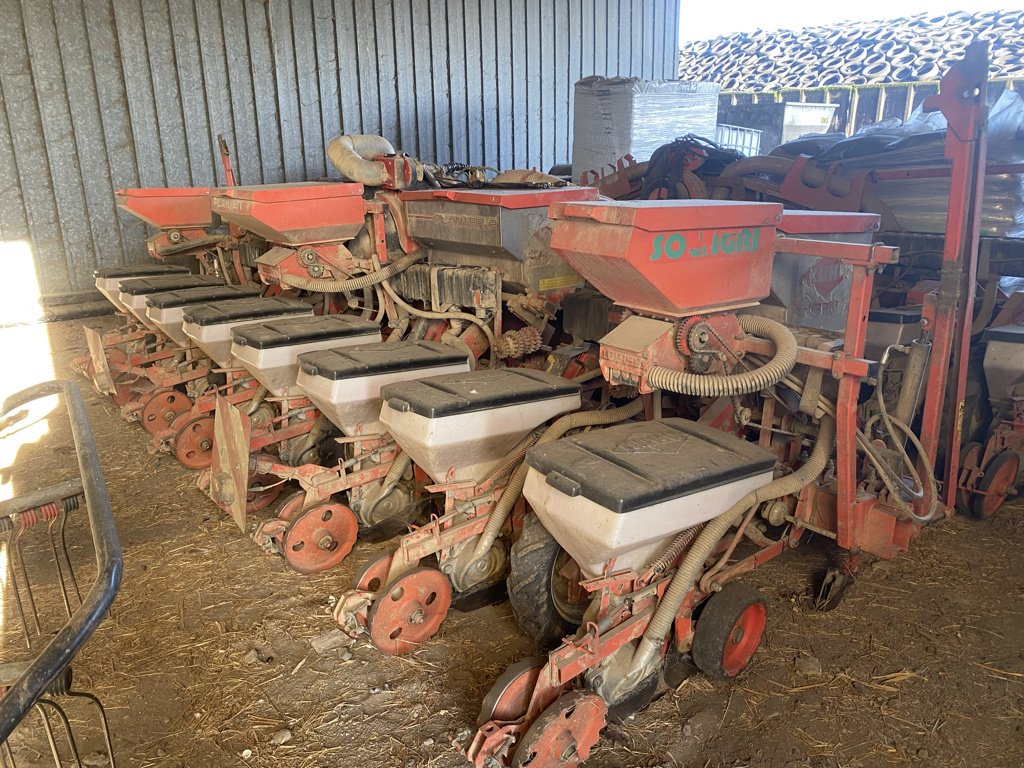 Einzelkornsägerät vrste Kuhn PLANTER II 8 RANGS, Gebrauchtmaschine v CHEVILLON  (MAIZEROY) (Slika 3)