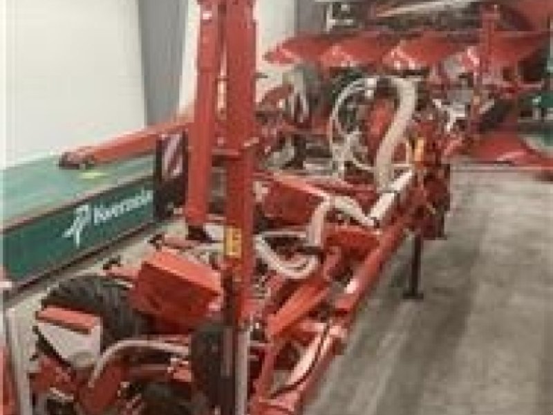 Einzelkornsägerät des Typs Kverneland Miniair Nova 12 rækker, Gebrauchtmaschine in Mern (Bild 1)