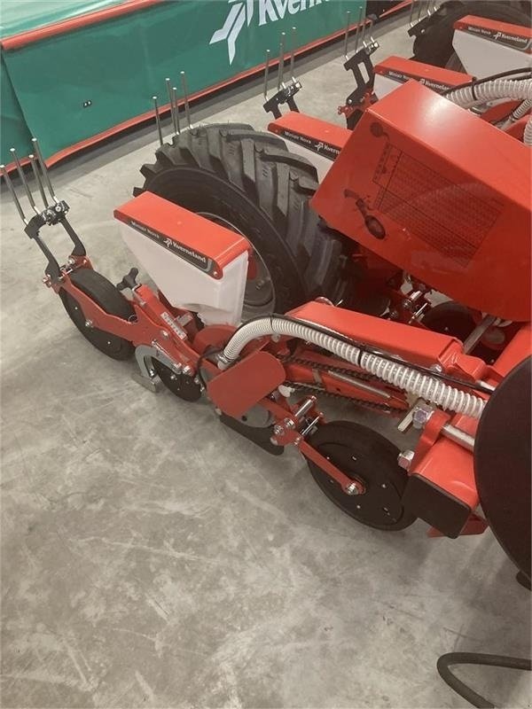 Einzelkornsägerät typu Kverneland Miniair Nova 12 rækker, Gebrauchtmaschine v Mern (Obrázek 2)