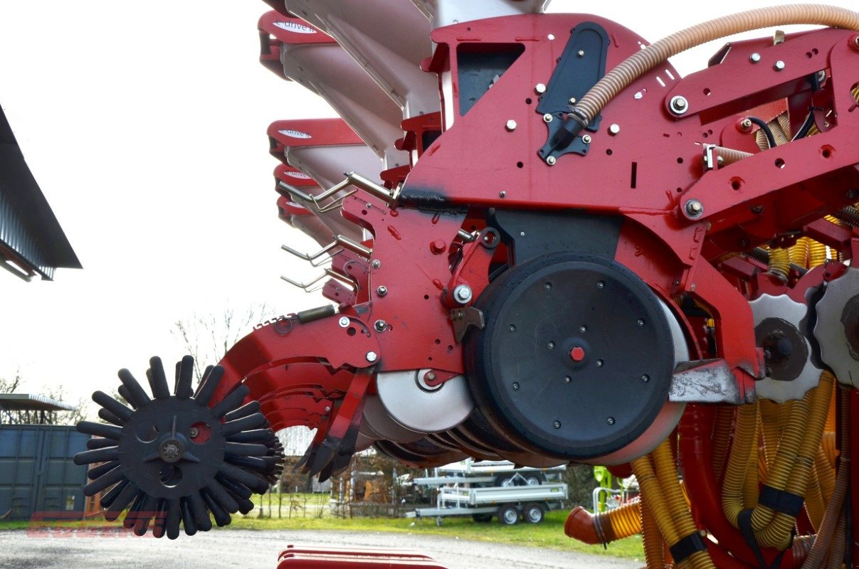 Einzelkornsägerät des Typs Kverneland Optima 6,00m HD e-drive II, Gebrauchtmaschine in Suhlendorf (Bild 8)