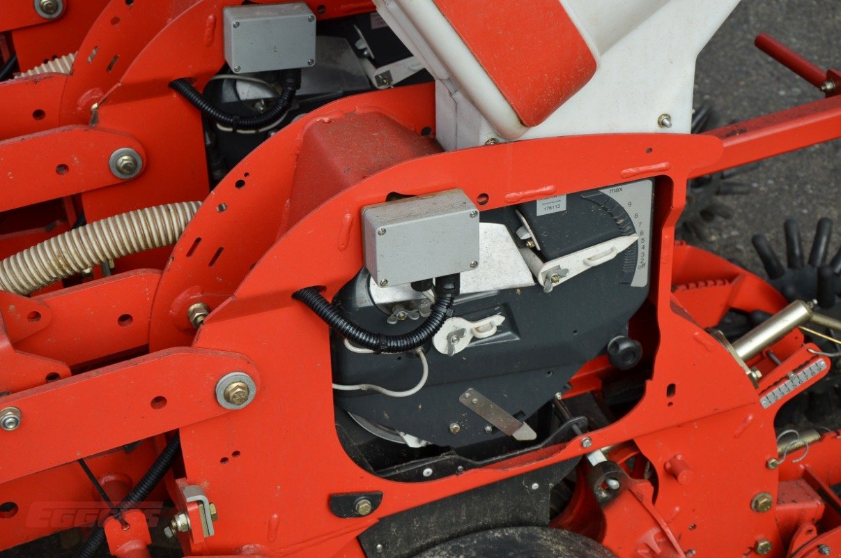 Einzelkornsägerät des Typs Kverneland Optima 6,00m HD e-drive II, Gebrauchtmaschine in Suhlendorf (Bild 12)