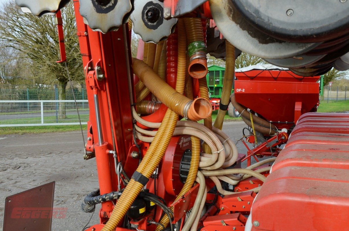 Einzelkornsägerät des Typs Kverneland Optima 6,00m HD e-drive II, Gebrauchtmaschine in Suhlendorf (Bild 13)