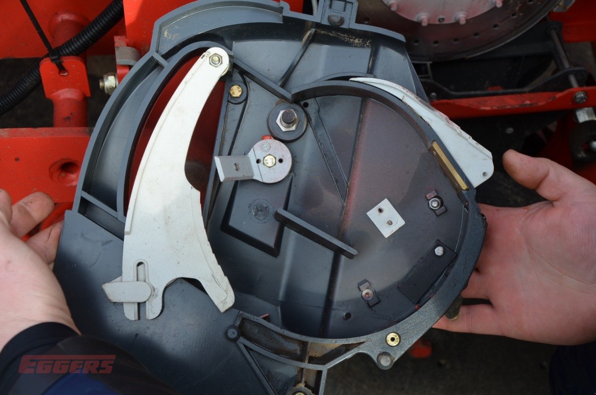 Einzelkornsägerät des Typs Kverneland Optima 6,00m HD e-drive II, Gebrauchtmaschine in Suhlendorf (Bild 18)