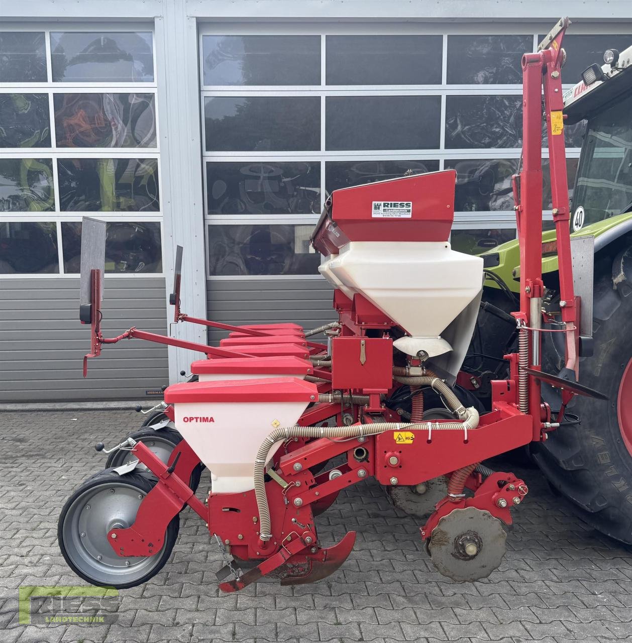 Einzelkornsägerät des Typs Kverneland OPTIMA 6 Reihig + Dünger  nur 350 HA, Gebrauchtmaschine in Homberg/Ohm - Maulbach (Bild 20)