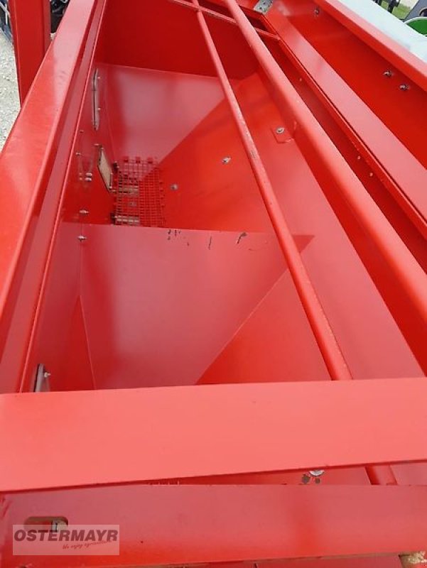 Einzelkornsägerät des Typs Kverneland Optima HD e-drive 8 Reihig, Gebrauchtmaschine in Rohr i .NB (Bild 8)