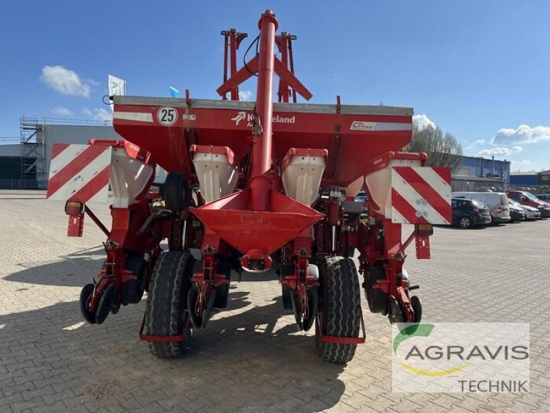 Einzelkornsägerät des Typs Kverneland OPTIMA HD E-DRIVE, Gebrauchtmaschine in Alpen (Bild 3)