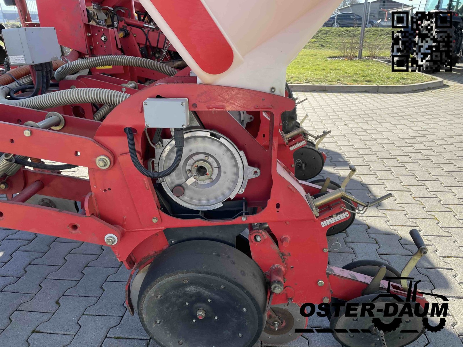 Einzelkornsägerät des Typs Kverneland Optima HD E-Drive, Gebrauchtmaschine in Kaisersesch (Bild 3)