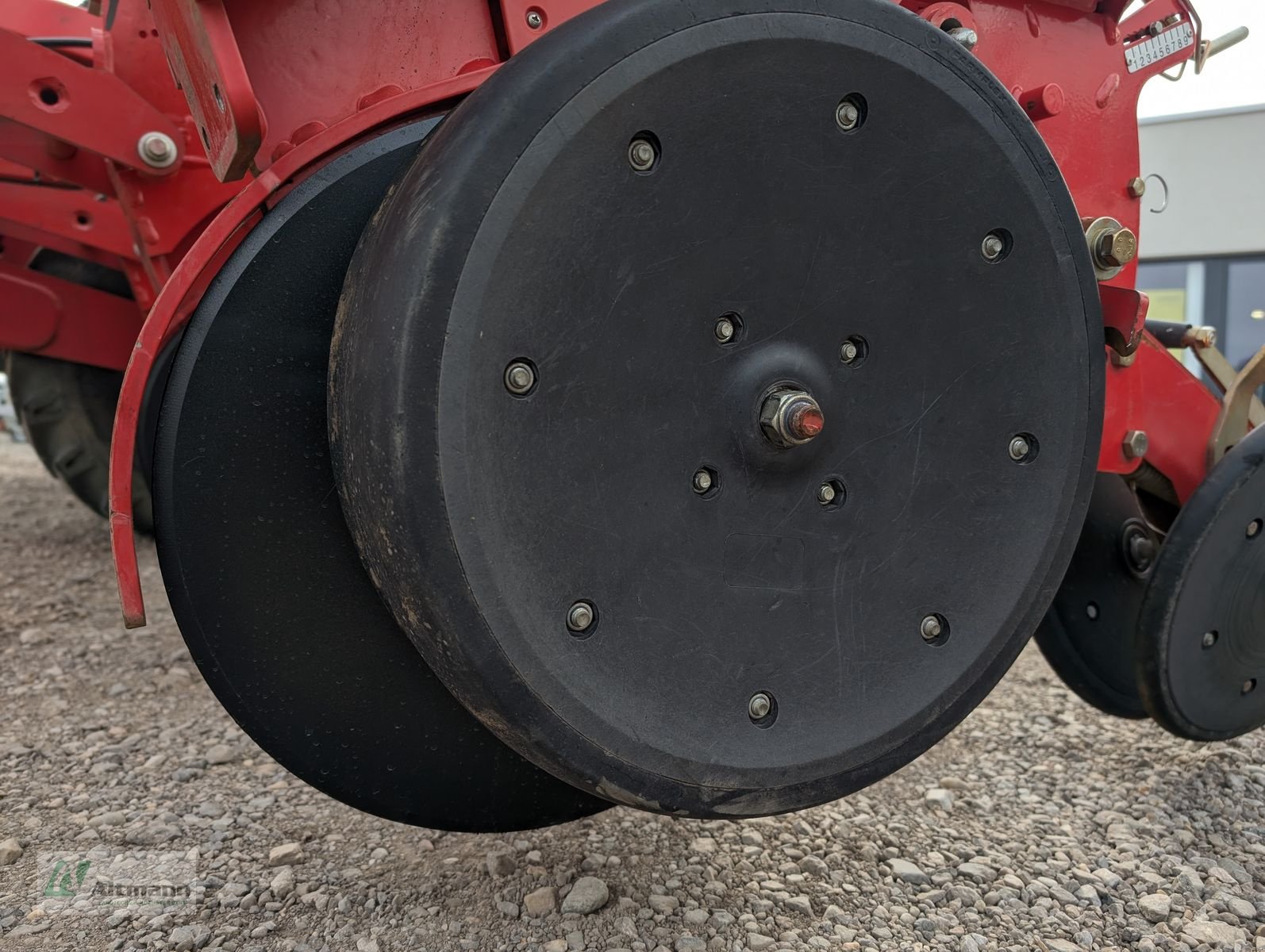 Einzelkornsägerät des Typs Kverneland Optima TF profi 8reihig, Mikrogranulatstreuer, Gebrauchtmaschine in Lanzenkirchen (Bild 4)