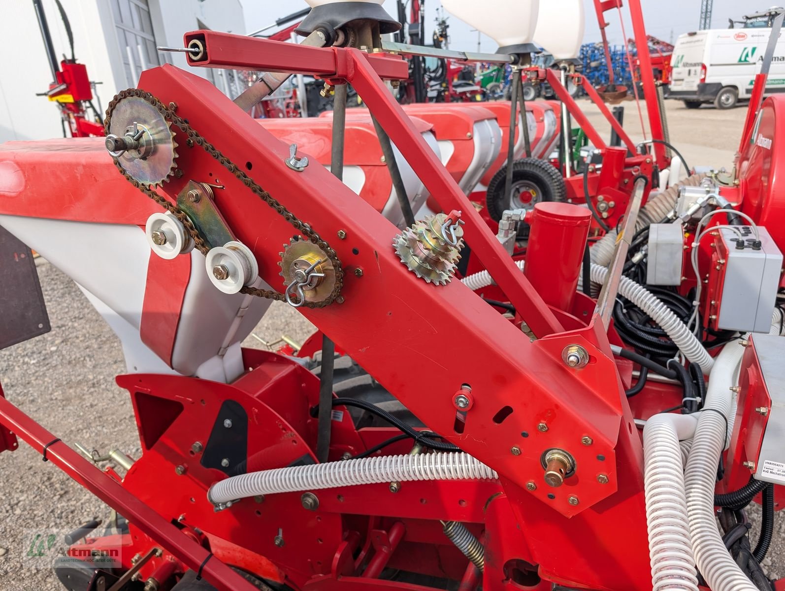 Einzelkornsägerät des Typs Kverneland Optima TF profi 8reihig, Mikrogranulatstreuer, Gebrauchtmaschine in Lanzenkirchen (Bild 7)