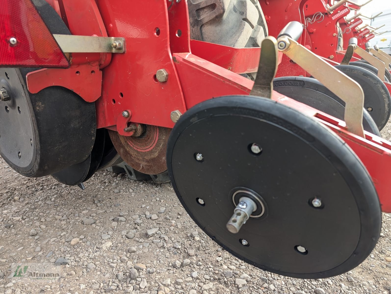 Einzelkornsägerät des Typs Kverneland Optima TF profi 8reihig, Mikrogranulatstreuer, Gebrauchtmaschine in Lanzenkirchen (Bild 5)