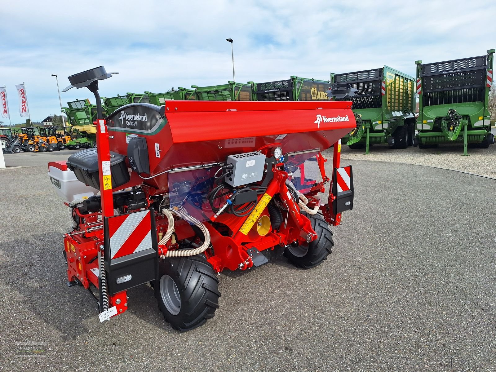 Einzelkornsägerät des Typs Kverneland Optima V 6-RHG, Neumaschine in Gampern (Bild 2)