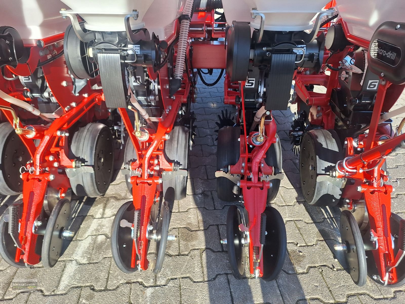 Einzelkornsägerät typu Kverneland Optima V 6-RHG, Neumaschine w Gampern (Zdjęcie 19)