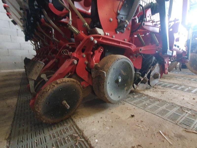 Einzelkornsägerät of the type Kverneland OPTIMA V E-DRIVE, Gebrauchtmaschine in BRAY en Val (Picture 7)