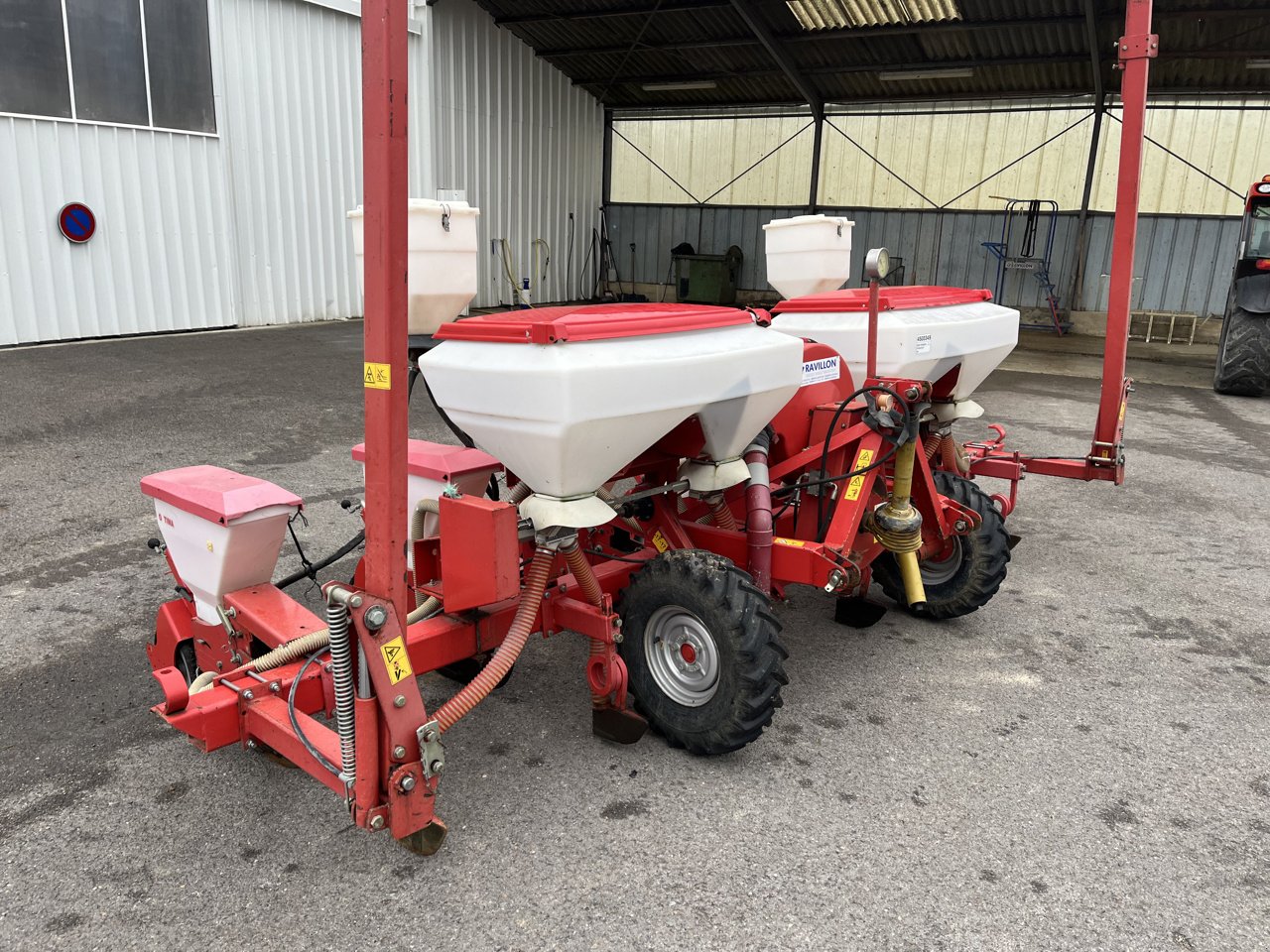 Einzelkornsägerät des Typs Kverneland Optima, Gebrauchtmaschine in VERT TOULON (Bild 5)