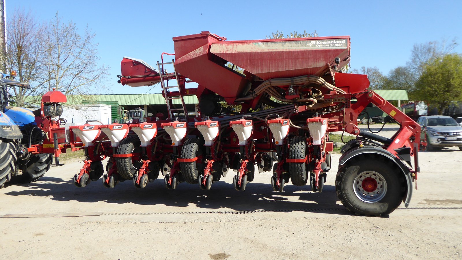 Einzelkornsägerät of the type Kverneland TF Maxi, Gebrauchtmaschine in Carpin (Picture 1)