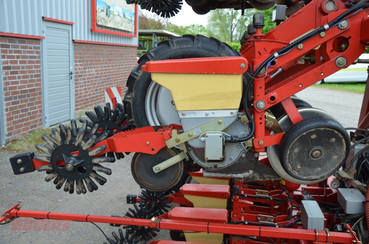 Einzelkornsägerät a típus Kverneland Unicorn Synchrodrive 18-reihig, Gebrauchtmaschine ekkor: Suhlendorf (Kép 14)