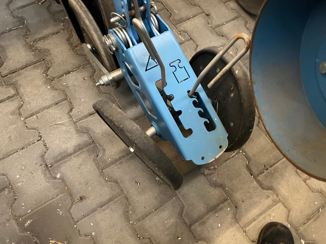 Einzelkornsägerät tipa Lemken Azurit 9, Gebrauchtmaschine u Ebersbach (Slika 15)