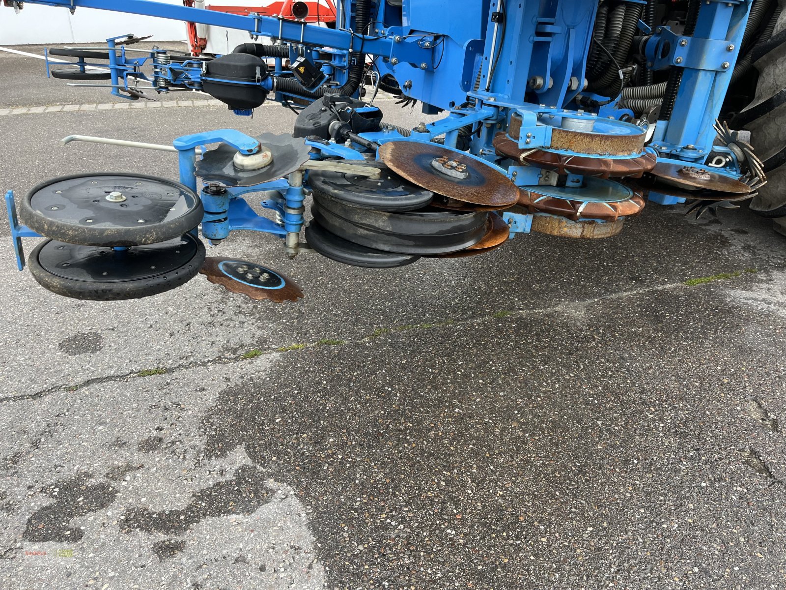 Einzelkornsägerät des Typs Lemken Azurit 9, Gebrauchtmaschine in Dasing (Bild 3)