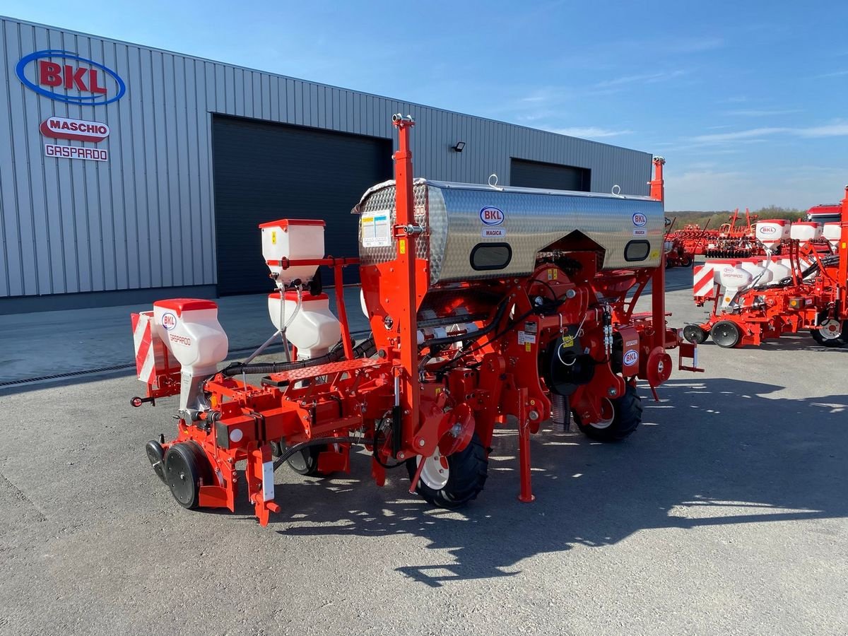 Einzelkornsägerät des Typs Maschio Gaspardo Magica MT 6 BBX Hyd.verstelbar 45-75cm, Neumaschine in Rovisce (Bild 2)