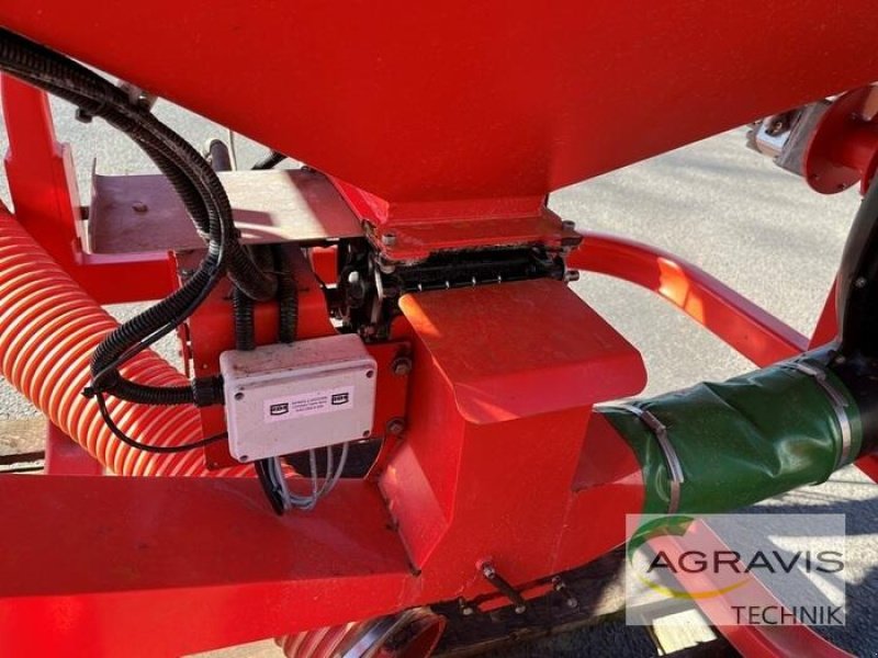 Einzelkornsägerät del tipo Maschio MT 4 + Fronttank, Gebrauchtmaschine In Meppen (Immagine 18)
