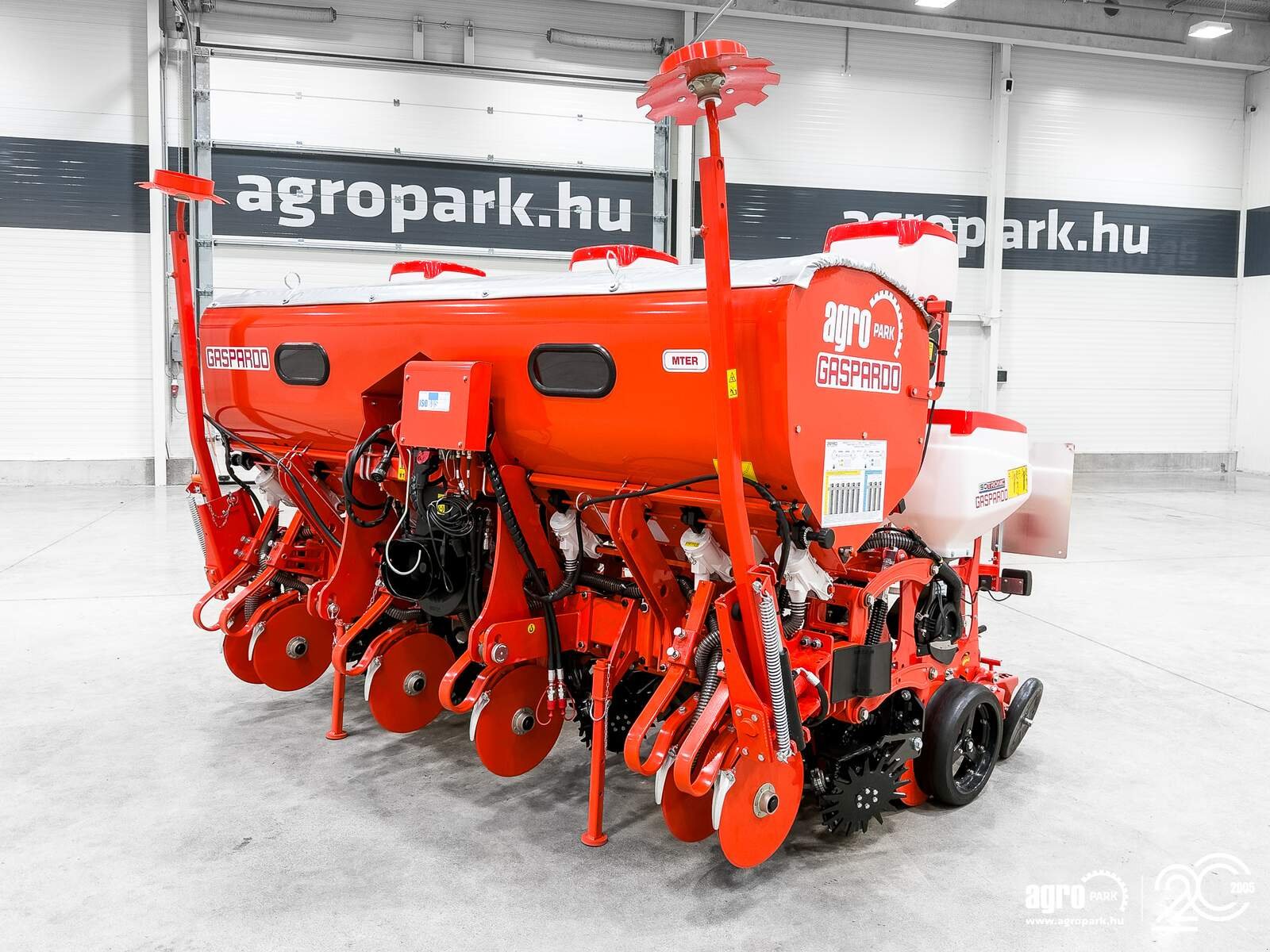 Einzelkornsägerät des Typs Maschio MTE Isotronic 6-row ISOBUS precision seed drill with electric microgranulate dispenser, Gebrauchtmaschine in Csengele (Bild 3)