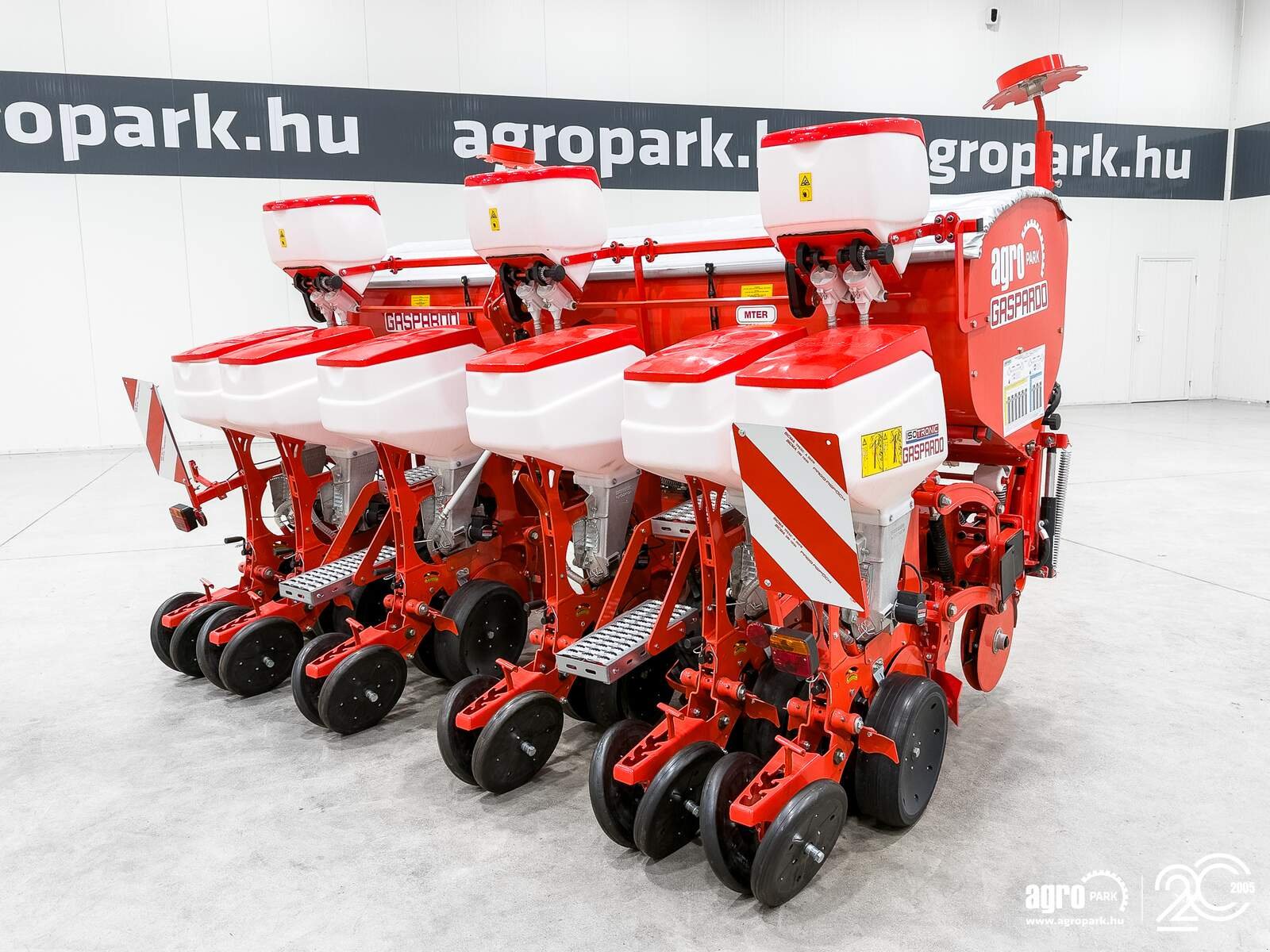 Einzelkornsägerät от тип Maschio MTE Isotronic 6-row ISOBUS precision seed drill with mechanical microgranulate dispenser, Gebrauchtmaschine в Csengele (Снимка 1)