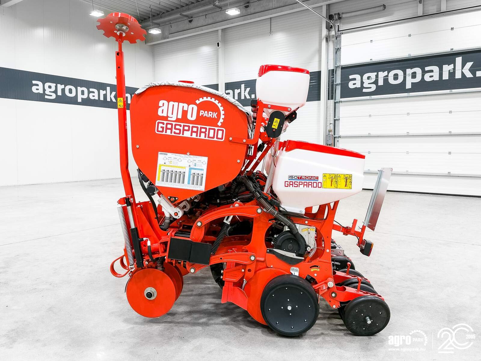 Einzelkornsägerät typu Maschio MTE Isotronic UNUSED 6-row ISOBUS precision seed drill with mechanical microgranulate dispenser, Gebrauchtmaschine w Csengele (Zdjęcie 8)
