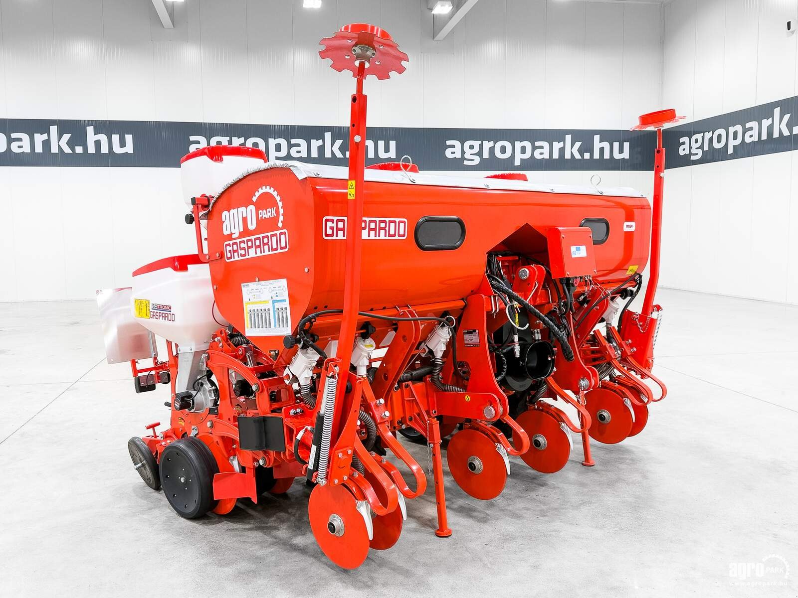 Einzelkornsägerät tip Maschio MTE Isotronic UNUSED 6-row ISOBUS precision seed drill with mechanical microgranulate dispenser, Gebrauchtmaschine in Csengele (Poză 4)