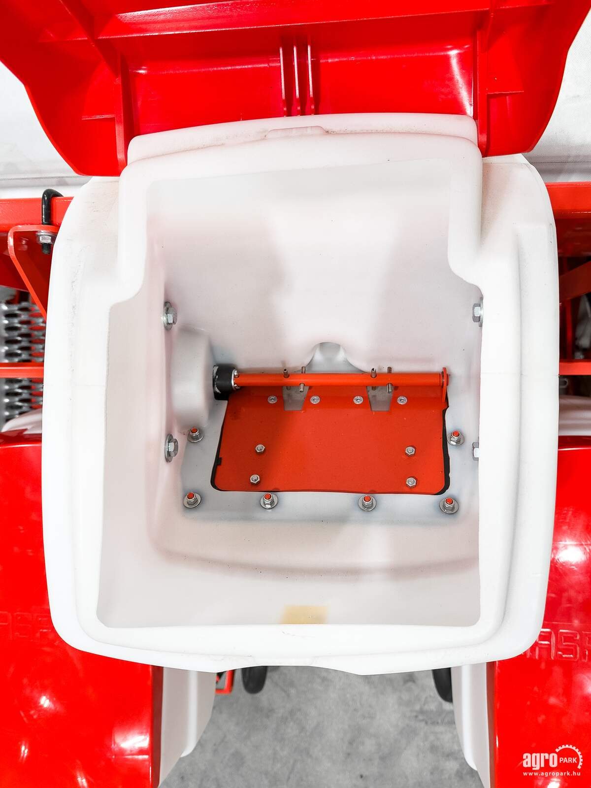 Einzelkornsägerät tip Maschio MTE Isotronic UNUSED 6-row ISOBUS precision seed drill with mechanical microgranulate dispenser, Gebrauchtmaschine in Csengele (Poză 13)