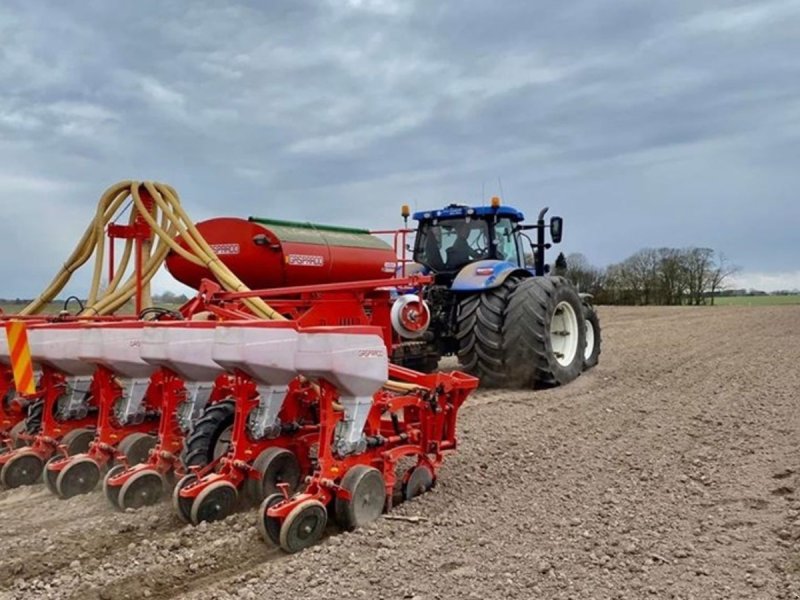 Einzelkornsägerät des Typs Maschio Scatenata 3000 + Manta XL 12/75, Gebrauchtmaschine in Gjerlev J. (Bild 1)