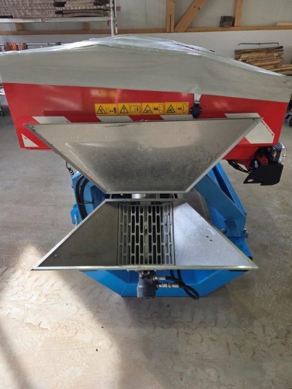 Einzelkornsägerät del tipo Monosem Fronttank, Vorführmaschine en Altenmarkt (Imagen 9)