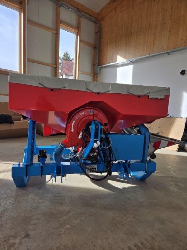 Einzelkornsägerät del tipo Monosem Fronttank, Vorführmaschine en Altenmarkt (Imagen 13)